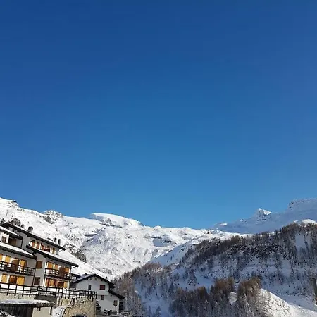 La Petite Maison 3*