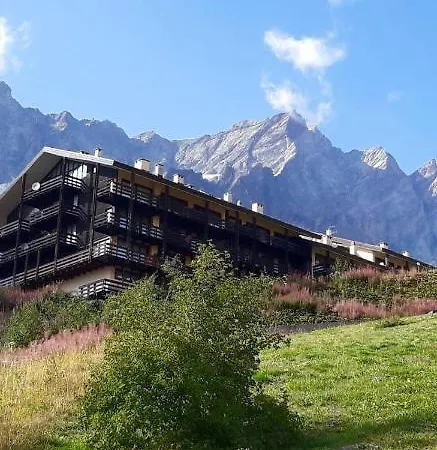 La Petite Maison